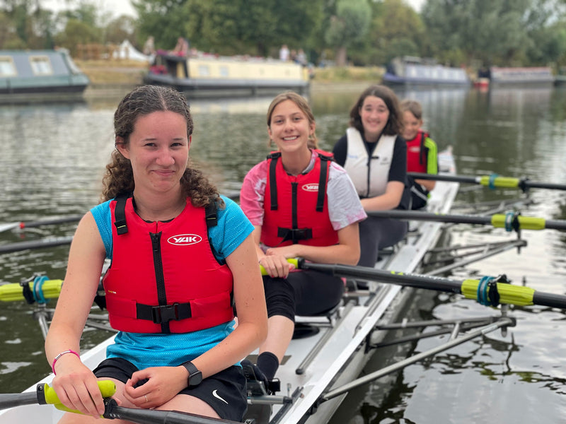 The dryrobe® Warmth Project welcomes Love Rowing