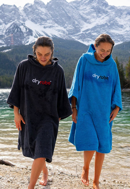 Dry Rode dryrobe® - The ultimate outdoor changing robe – Dryrobe® Europe