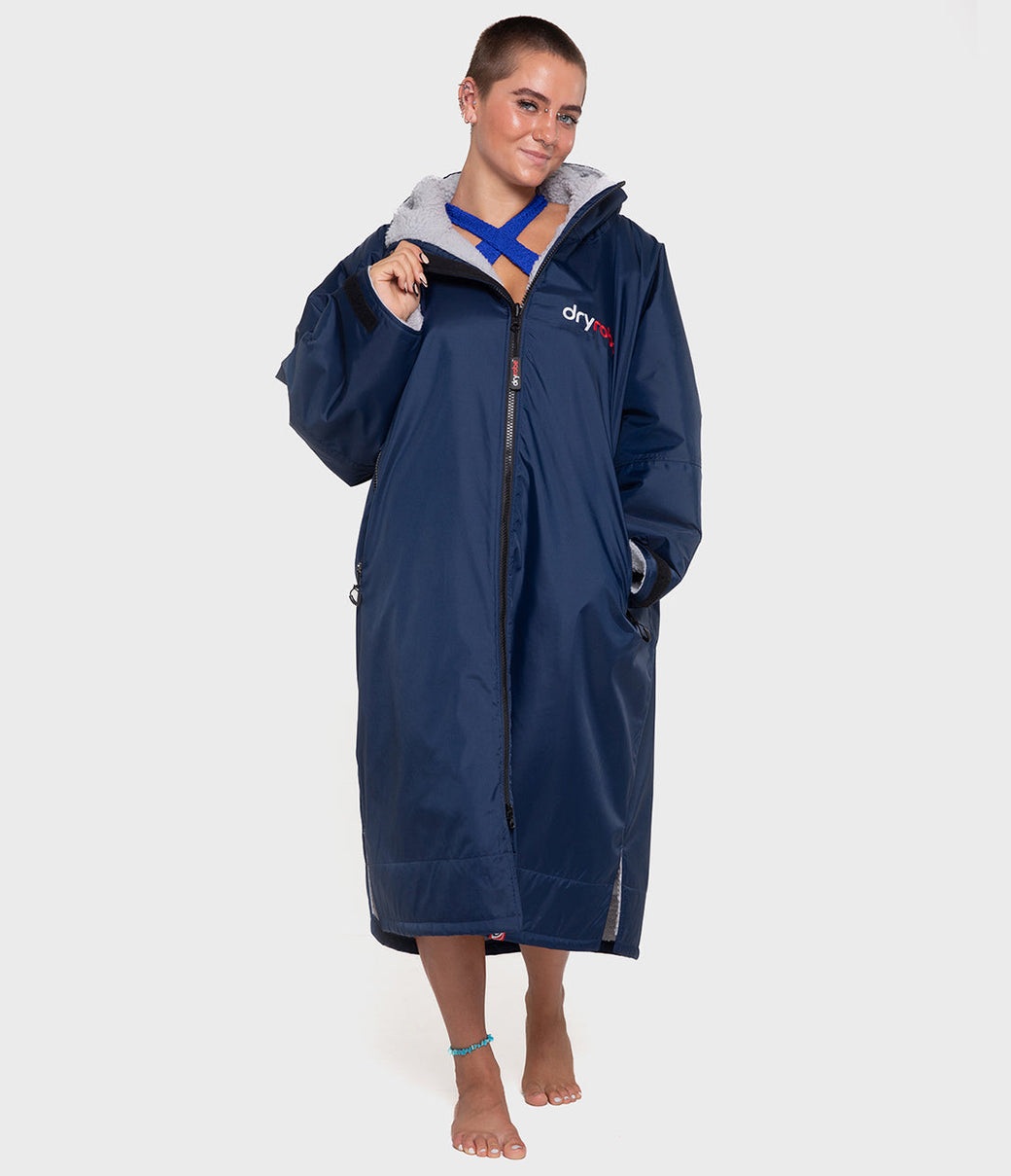 dryrobe® - The ultimate outdoor changing robe – Dryrobe® Europe