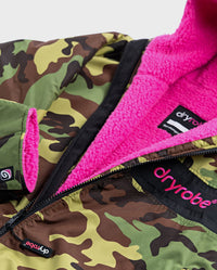 Close up of logo on dryrobe Advance Long Sleeve REMIX Range change robe in Camo Pink Black