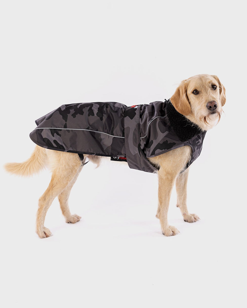 Black Camo Dog Coat | Dryrobe® – Dryrobe® Europe