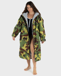 Woman wearing Camo Grey dryrobe® Advance Long sleeve