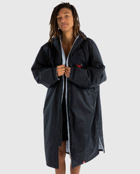 *MALE* wearing Black Grey dryrobe® Advance Long Sleeve unzipped