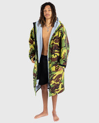 *MALE* wearing Camo Grey dryrobe® Advance  Long Sleeve, unzipped